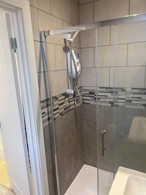 1 Bedroom Flat, Fully Furnished Kingston upon Hull Bagian luar foto